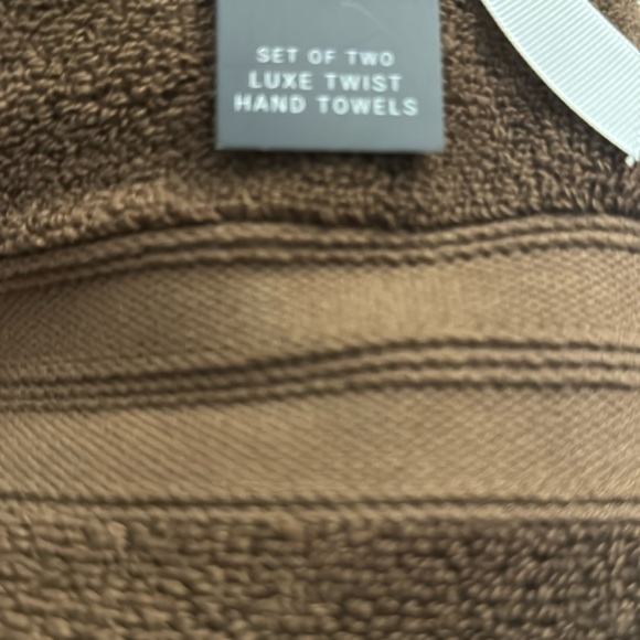 2pc RACHEL ZOE Luxe Hand Towel Set - Chocolate - Picture 4 of 4